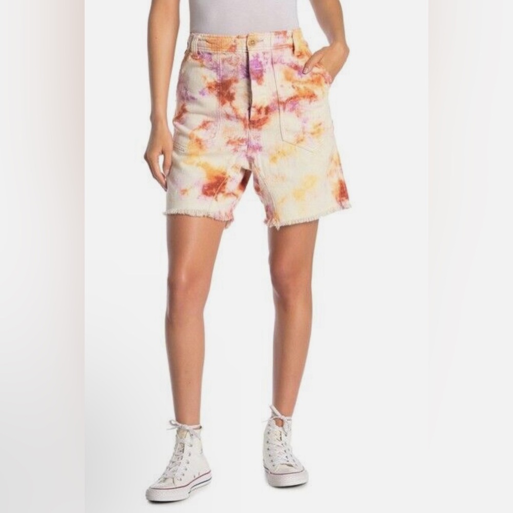 EUC Free People She’s A Legend Tie-Dye Bermuda Shorts